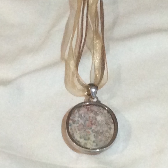 Jasper pendant - Picture 2 of 3